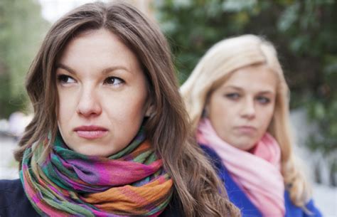 My difficult friend: how to deal with ambivalent friendships.